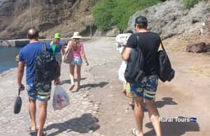 imagem n.4 de Passeio de barco para a caverna de Águas Belas + churrasco atividade em Assomada, carregada pelo fornecedor