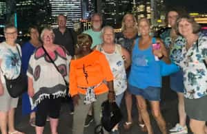 image n.4 of Night Wonders : Best River Cruise, 2 Light Shows Merlion activity in Singapore, uploaded by supplier