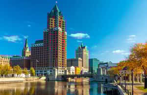 imagen n.º 3 de Tour privado a pie por el RiverWalk y el arte de Milwaukee actividad en Milwaukee, subida por el proveedor