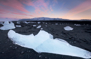 bild nr.4 av Diamond Beach & Jökulsárlón Glacier Exklusiv dagstur aktivitet i Norðurland eystra (Nordöstra regionen), uppladdad av arrangören