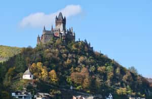 image n.4 of From Alken: Return Day Trip by Boat to Cochem activity in Mülheim, Moselle, uploaded by supplier