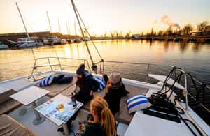 imagen n.º 4 de Gdansk/Sopot: Desayuno Crucero en Catamarán actividad en Suchy Dąb, subida por el proveedor