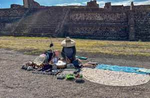 Bild Nr. 4 von Pyramiden von Teotihuacan: Führung mit Ticket inklusive Aktivität in San Juan Teotihuacán, hochgeladen vom Anbieter