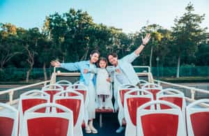 imagem n.3 de Hong Kong: Experiência turística no autocarro 360 Lantau Open-Top Bus atividade em Ilha de Lantau, carregada pelo fornecedor