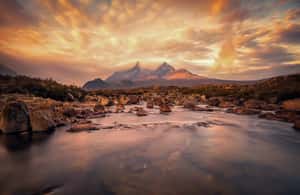 From Inverness: Isle of Skye and Fairy Pools Day Trip