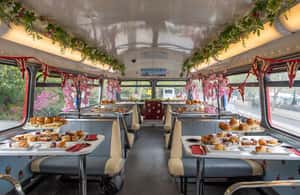 Bild Nr. 4 von London: Great British Afternoon Tea Bus Tour Aktivität in London, hochgeladen vom Anbieter