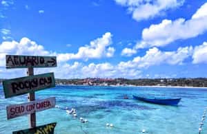 kuva n.3/SAN ANDRES: VENEKULJETUS + JOHNNY CAY + JOHNNY CAY aktiviteetista San Andrés, jonka toimittaja on ladannut