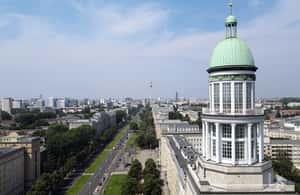 bild nr.3 av Berlin - Karl-Marx-Allee Karl-Marx-Allee 2-timmars rundtur aktivitet i Berlin, uppladdad av arrangören