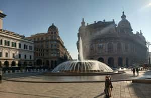 Immagine nº 4 di Genova: biglietto tour Hop-on Hop-off attività a Genova, caricata dal fornitore