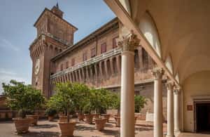 Immagine nº 4 di Ferrara: tour guidato del Castello Estense attività a Ferrara, caricata dal fornitore