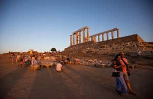 imagem n.3 de Atenas: Passeio ao pôr do sol no Cabo Sounion e no Templo de Poseidon atividade em Sunião, carregada pelo fornecedor