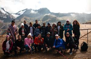 imagem n.4 de Cusco: Tour particular à Montanha Arco-Íris e ao Vale Vermelho atividade em Avanos, carregada pelo fornecedor