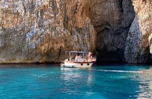 image n.4 of From Leuca: Adriatic Boat Tour with Ionian Caves & Swimming activity in Apulia, uploaded by supplier