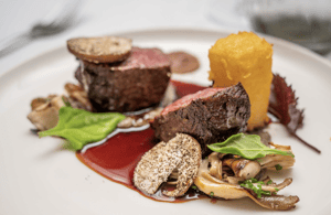 billede nr.4 af aktiviteten Waiheke Sunset Wine + Dine Scenic Tour i Nordøen, uploadet af udbyder