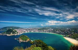 image n.4 of From Bilbao: Biarritz, Saint Jean de Luz, San Sebastian Tour activity in San Sebastián, uploaded by supplier