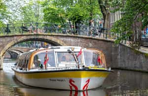 image n.3 of Amsterdam: City Centre Canal Cruise & Free Dutch Stroopwafel activity in Amsterdam, uploaded by supplier