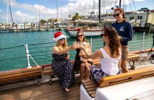 imagen n.º 3 de Cayo Hueso: Crucero con música navideña en directo y cacao caliente actividad en Cayo Hueso, subida por el proveedor