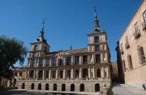 image n.4 of English Tour Toledo Complete with Patio-Palace House ⭐⭐⭐⭐⭐ activity in Toledo, uploaded by supplier