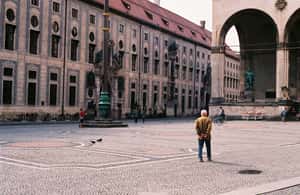 image n.4 of Munich Private Walking Tour with BMW Museum & Welt Entry activity in Munich, uploaded by supplier