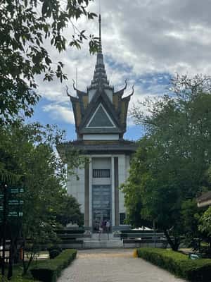 Image N°2 de Phnom Penh : Les champs de la mort et le musée du génocide de Tuol Sleng activité à Phnom Penh, publiée par le prestataire