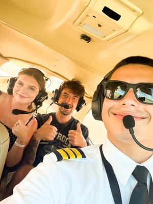 foto no. 2 dari aktivitas Miami: Tur Pesawat Pribadi di Pusat Kota dengan Minuman Ringan di Miami, diunggah oleh pemasok