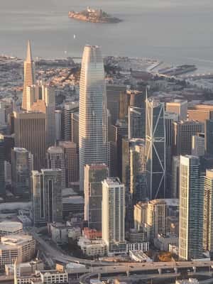imagem n.2 de Voo da Baía de São Francisco sobre a Ponte Golden Gate atividade em São Francisco, carregada pelo fornecedor