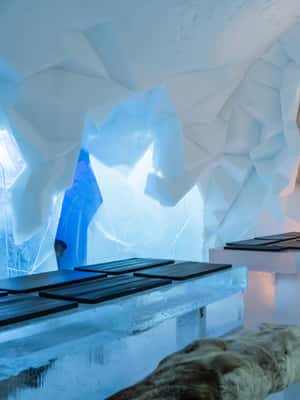 bild nr.2 av Rovaniemi: Middag på isrestaurang med snöbastu och jacuzzi aktivitet i Rovaniemi, uppladdad av arrangören