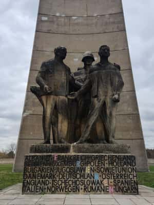 imagen n.º 2 de Berlín: Visita al Campo de Concentración de Sachsenhausen y Potsdam actividad en Oranienburg, subida por el proveedor