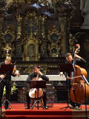 bilde nr.2 av Praha: A. Vivaldi - De fire årstider i St. Salvator-kirken aktivitet i Praha, lastet opp av leverandør