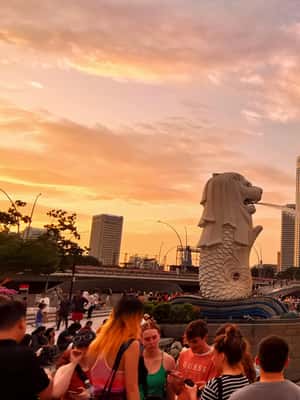 Immagine nº 2 di Singapore: Tour della città al tramonto con il monopattino attività a Singapore, caricata dal fornitore