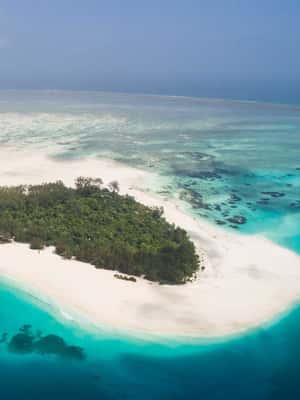 image n.2 of Mbudya island from Dar es salaam safari. activity in Tanzania, uploaded by supplier