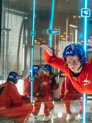 imagem n.2 de Experiência iFLY em San Diego-Mission Valley para quem voa pela primeira vez atividade em San Diego, carregada pelo fornecedor