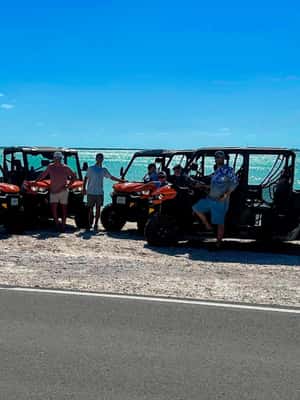 Image N°2 de Exuma, Bahamas : Location de Buggy 6 places avec haut-parleur Bluetooth activité à Nassau, Bahamas, publiée par le prestataire