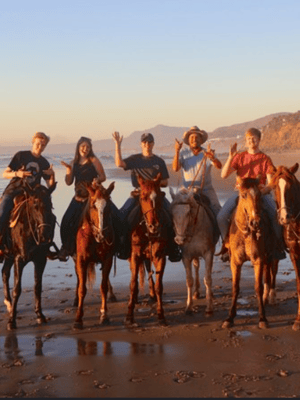 slika št. 2 aktivnosti Ensenada: jahanje na plaži Playa Hermosa na destinaciji Ensenada, naložil dobavitelj