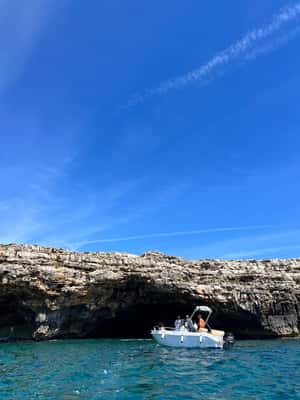 Immagine nº 2 di SANTA MARIA DI LEUCA: TOUR PRIVATO DELLE GROTTE attività a Lecce, caricata dal fornitore