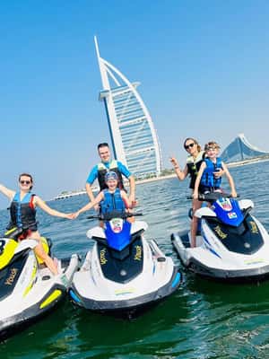 afbeelding n.2 van Dubai: Jet Ski Tour van Burj Al Arab met foto's activiteit in Dubai, geüpload door aanbieder