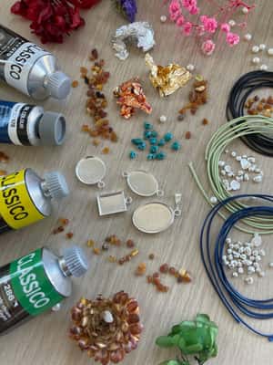 imagen n.º 2 de Gdansk: Taller de joyería con ámbar actividad en Gdansk, subida por el proveedor