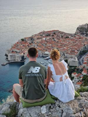 Image N°2 de Dubrovnik : Dégustation de vin au coucher du soleil à Panorama Point activité à Dubrovnik, publiée par le prestataire