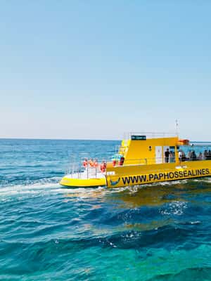Image N°2 de Paphos : Croisière de baignade avec observation des tortues, boissons et Aperol activité à Paphos, publiée par le prestataire