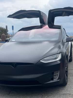 imagem n.2 de Sinal de Hollywood Tesla X, Spyder ou Cybertruck Tour 2h-2 paragens atividade em Los Angeles, carregada pelo fornecedor