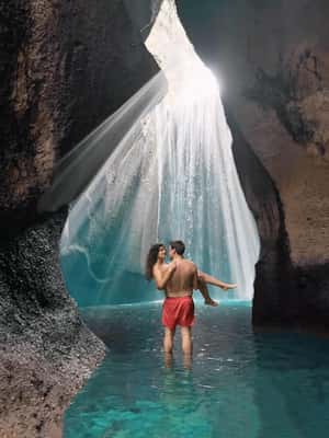 image n.2 of Ubud: Private Hidden Waterfalls and Rice Terrace Tour activity in Bali, uploaded by supplier