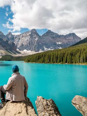 image n.2 of Banff/Canmore: Moraine Lake 1.5h & Lake Louise Half-Day Tour activity in Banff, uploaded by supplier