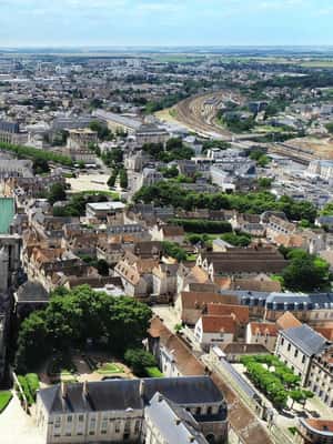 Chartres içindeki Paris'ten Chartres kasabasına özel tur etkinliğinin tedarikçi tarafından yüklenen 2 no'lu görseli