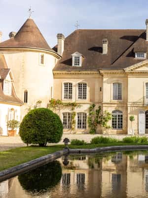image n.2 of Bordeaux Full Day Wine Tour - 3 Wineries & Picnic Lunch activity in Bordeaux, uploaded by supplier