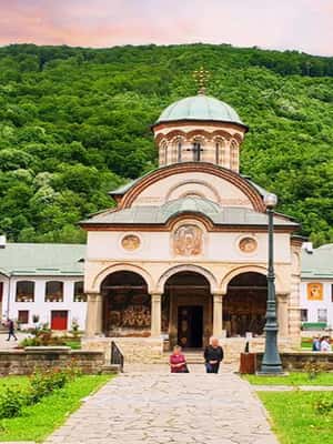 image n.2 of Bucharest: 8-Day Transylvania & Moldavian Monasteries Tour activity in Bucharest, uploaded by supplier