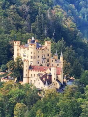 image n.2 of Munich: Neuschwanstein by Bus with Optional Bike Ride/Swim activity in Schwangau, uploaded by supplier