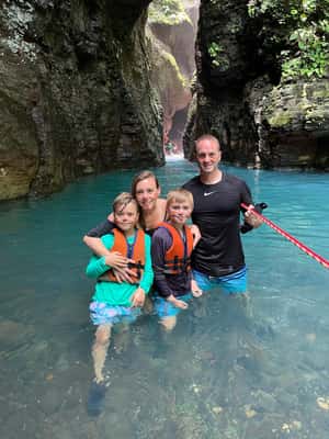 Immagine nº 2 di Rincón de la Vieja: Tour privato delle cascate e del tubing di La Leona attività a Liberia, Costa Rica, caricata dal fornitore
