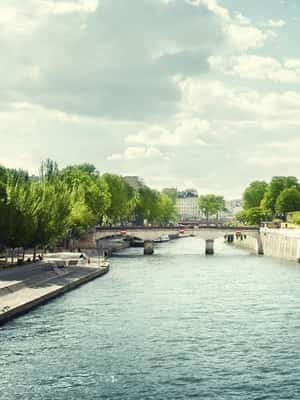 Image N°2 de Paris : Le cœur historique de Paris : Visite à pied de l'Île de la Cité activité à Paris, publiée par le prestataire