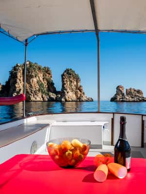 imagen n.º 2 de Castellammare del Golfo: Excursión en barco a la Reserva Natural del Zingaro y Scopello actividad en Sicilia, subida por el proveedor