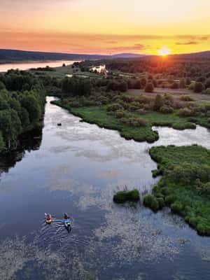 image n.2 of Rovaniemi: Canoe Trip under the Midnight Sun activity in Rovaniemi, uploaded by supplier